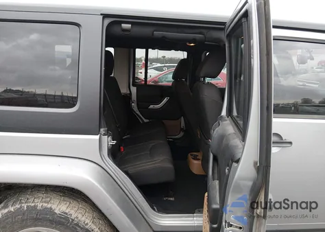 2014 Jeep Wrangler Unlimited Sahara z USA, uszkodzony, nr VIN 1C4BJWEG3EL266455